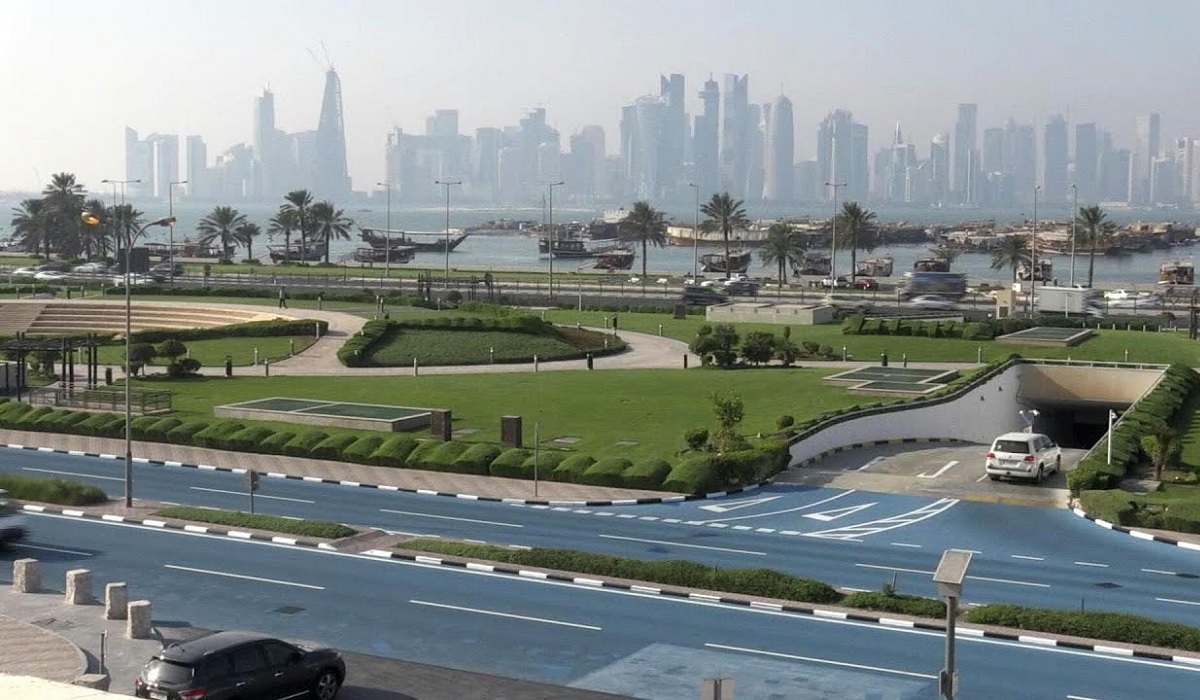 Slow Drivers Beware Penalties for Dangerously Slow Driving on Qatar Roads